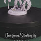 Bracyuron, standing